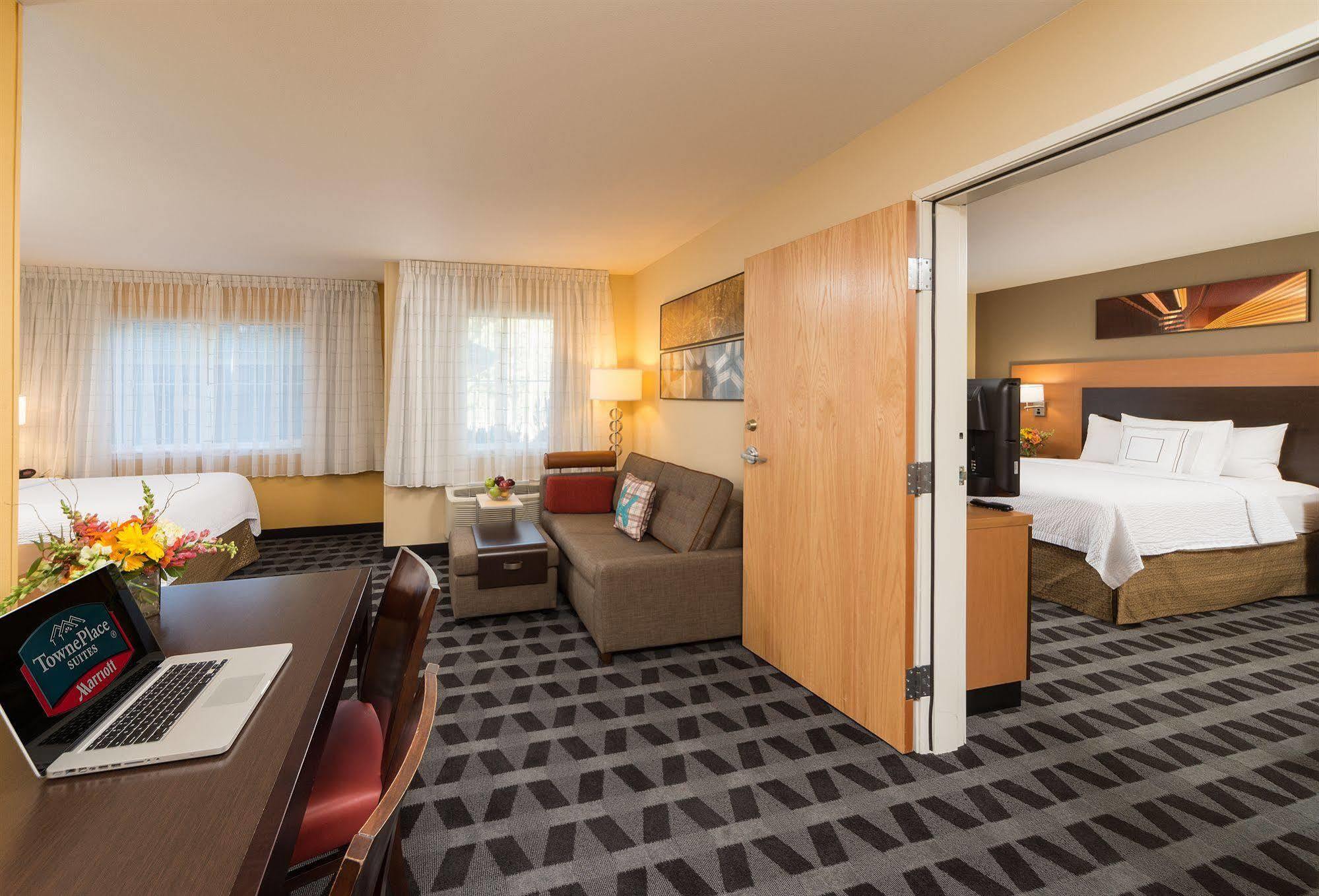 Towneplace Suites Old Mill District, Bend Near Mt Bachelor Luaran gambar